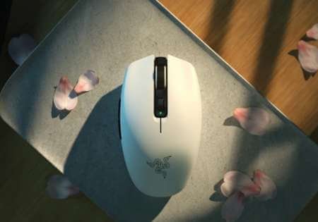 Travel gaming essential 4 - Razer Orochi V2 gaming mouse